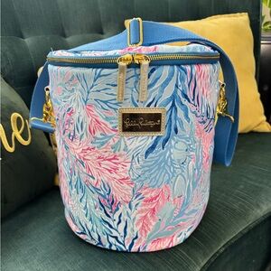 Lilly Pulitzer Blue and Pink Cooler Bag